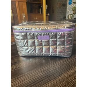 NWOT Clinique Metallic Silver Square Top Handle Make-Up Bag
